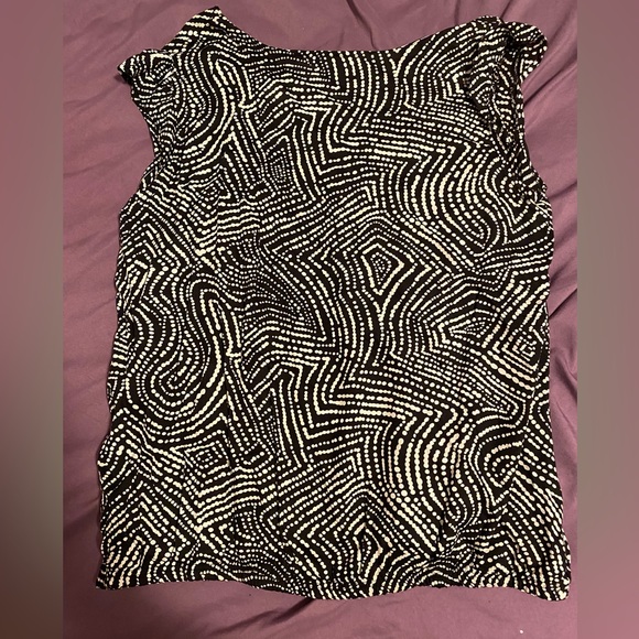 Jessica Fashion Tank - Picture 2 of 2